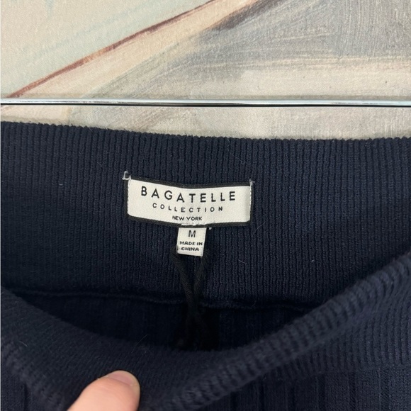 BAGATELLE Navy Blue Ribbed Knit Sweater Pants Size Medium - Picture 8 of 9